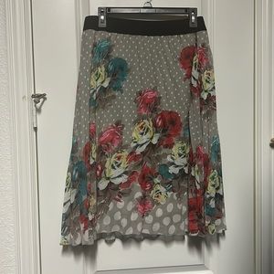 Cute flower and polka dot skirt!